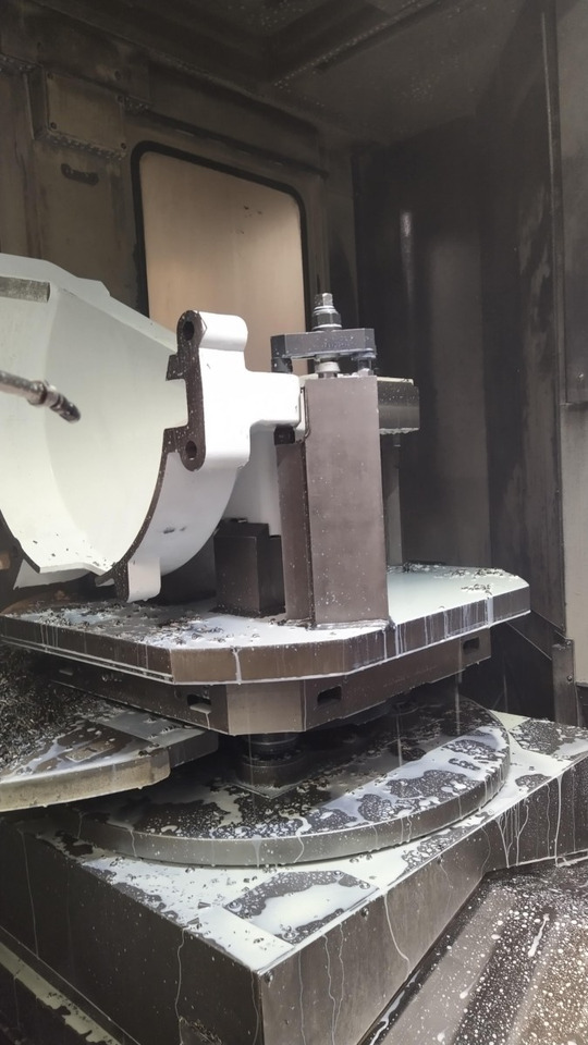 Обработващ център MAKINO A77 e: снимка 6