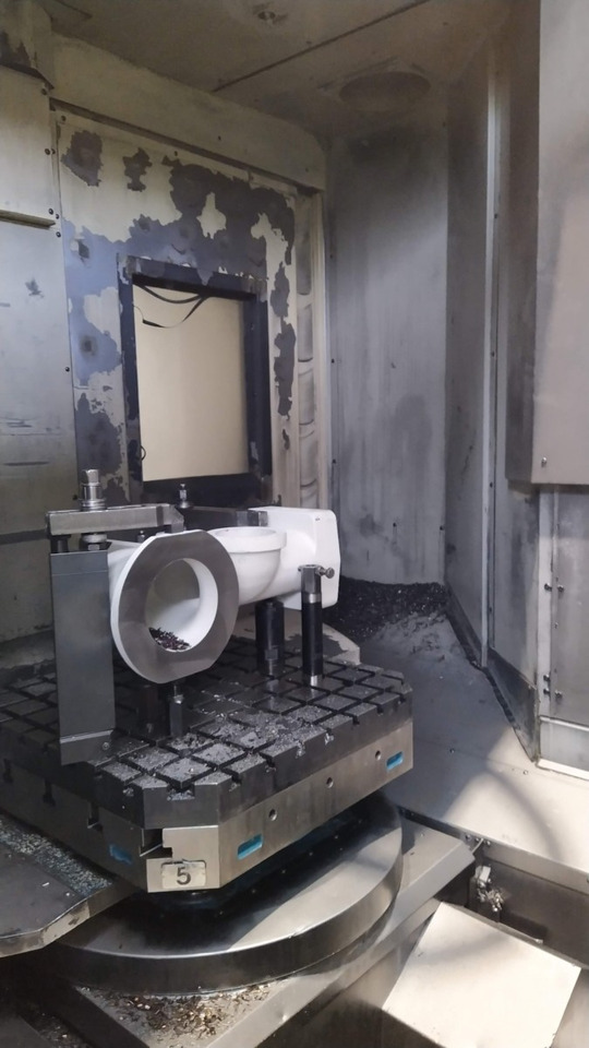 MAKINO A88 b - Металообработваща машина: снимка 3 MAKINO A88 b - Металообработваща машина: снимка 3