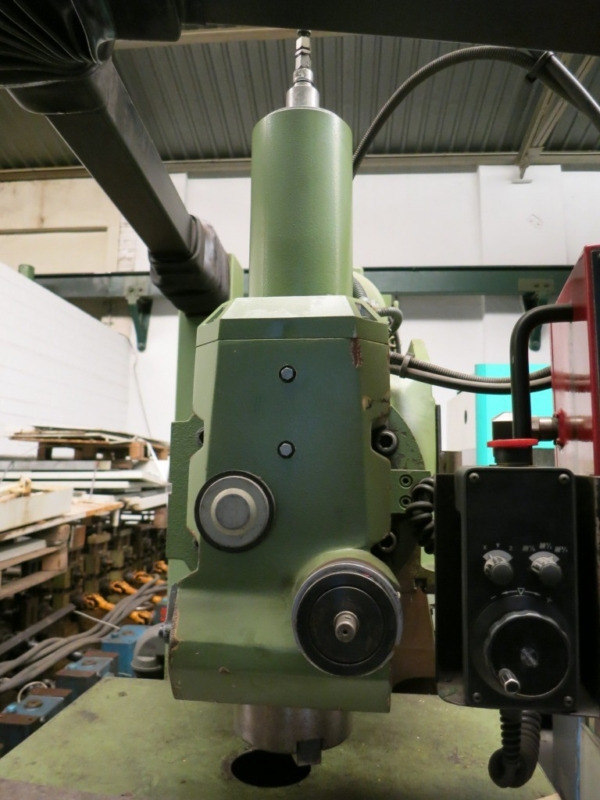 RECKERMANN UNI 1000 - Фреза за метал: снимка 4 RECKERMANN UNI 1000 - Фреза за метал: снимка 4