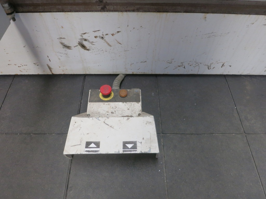 TRUMPF Trubent 3120 - Абкант преса: снимка 3 TRUMPF Trubent 3120 - Абкант преса: снимка 3