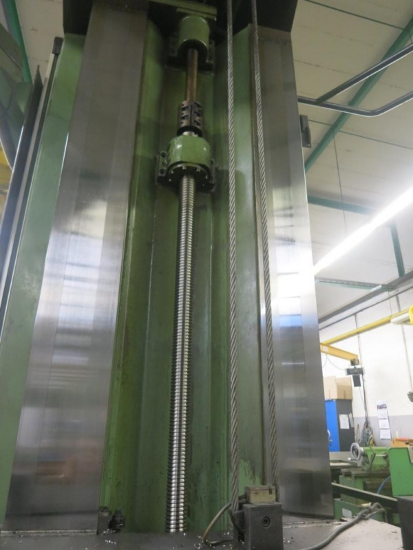 Металообработваща машина UNION BFT 130/6: снимка 6 Металообработваща машина UNION BFT 130/6: снимка 6