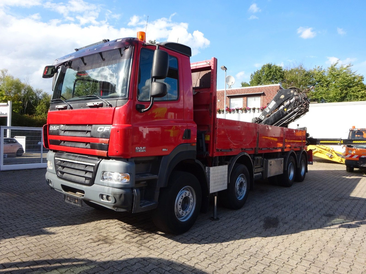Камион с кран DAF 85.410 Pritsche + HIAB 322E6 Kran 8x4: снимка 8 Камион с кран DAF 85.410 Pritsche + HIAB 322E6 Kran 8x4: снимка 8
