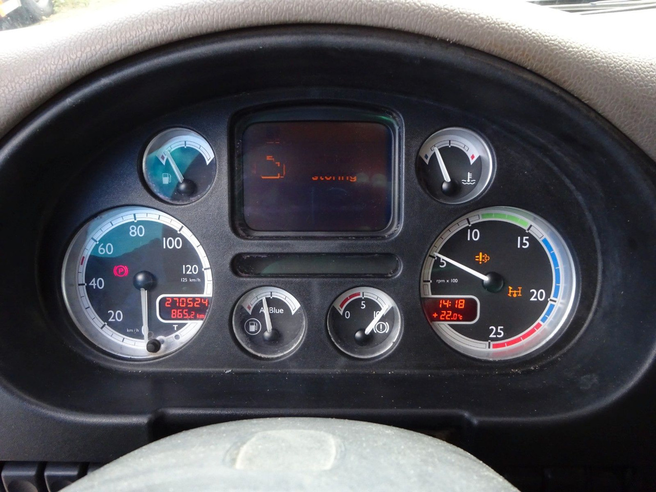 Камион с кран DAF 85.410 Pritsche + HIAB 322E6 Kran 8x4: снимка 19 Камион с кран DAF 85.410 Pritsche + HIAB 322E6 Kran 8x4: снимка 19