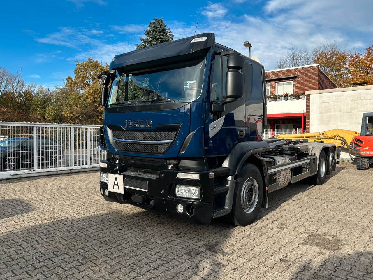 Iveco 460 Stralis MEILLER Abroller mit LIft-Lenkachse - Мултилифт с кука камион: снимка 4 Iveco 460 Stralis MEILLER Abroller mit LIft-Lenkachse - Мултилифт с кука камион: снимка 4
