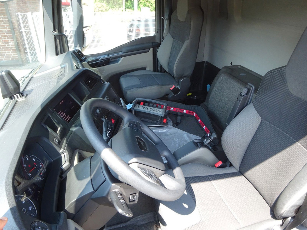 Камион с кран MAN 22.400 TGS + HIAB X-HIDUO 138 Kran: снимка 18
