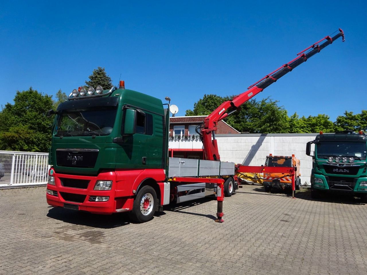 MAN 26.480 TGX + MKG HLK531 Kran +Lift-Lenkachse - Бордови камион, Камион с кран: снимка 5 MAN 26.480 TGX + MKG HLK531 Kran +Lift-Lenkachse - Бордови камион, Камион с кран: снимка 5