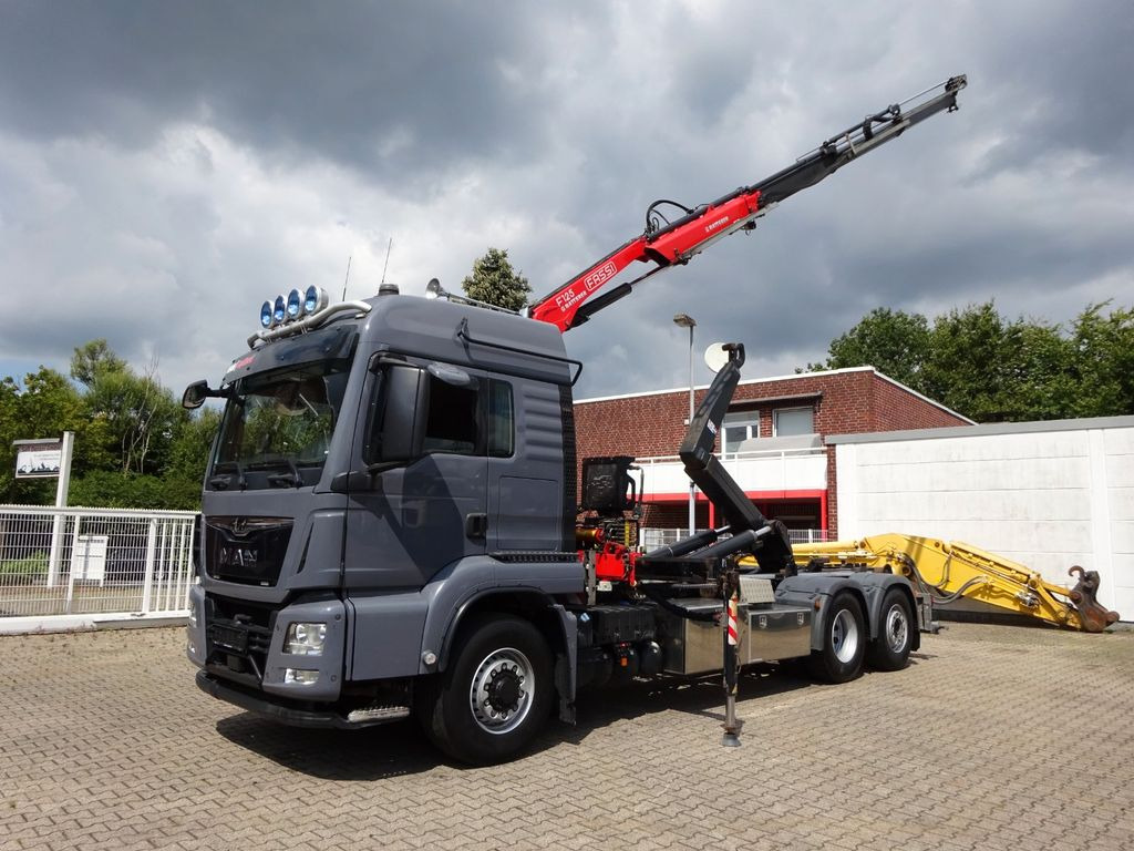 MAN 26.500 Abroller + Fassi F125A Kran 6x2-4 Allrad MAN 26.500 Abroller + Fassi F125A Kran 6x2-4 Allrad - Мултилифт с кука камион, Камион с кран: снимка 2 MAN 26.500 Abroller + Fassi F125A Kran 6x2-4 Allrad MAN 26.500 Abroller + Fassi F125A Kran 6x2-4 Allrad - Мултилифт с кука камион, Камион с кран: снимка 2