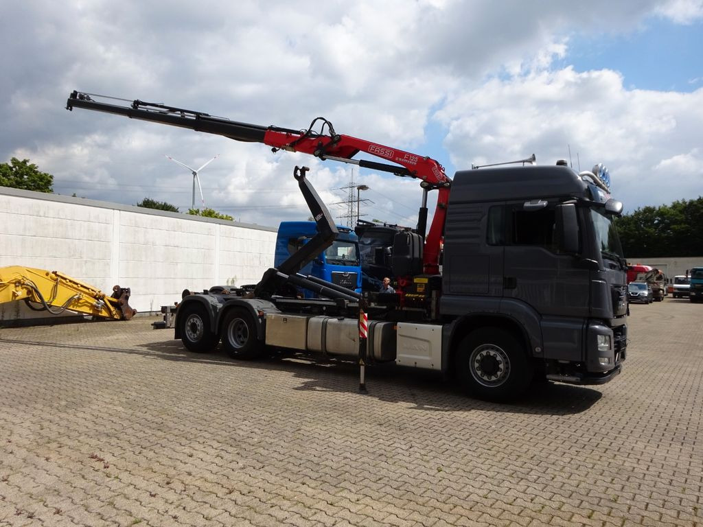 MAN 26.500 Abroller + Fassi F125A Kran 6x2-4 Allrad MAN 26.500 Abroller + Fassi F125A Kran 6x2-4 Allrad - Мултилифт с кука камион, Камион с кран: снимка 4 MAN 26.500 Abroller + Fassi F125A Kran 6x2-4 Allrad MAN 26.500 Abroller + Fassi F125A Kran 6x2-4 Allrad - Мултилифт с кука камион, Камион с кран: снимка 4