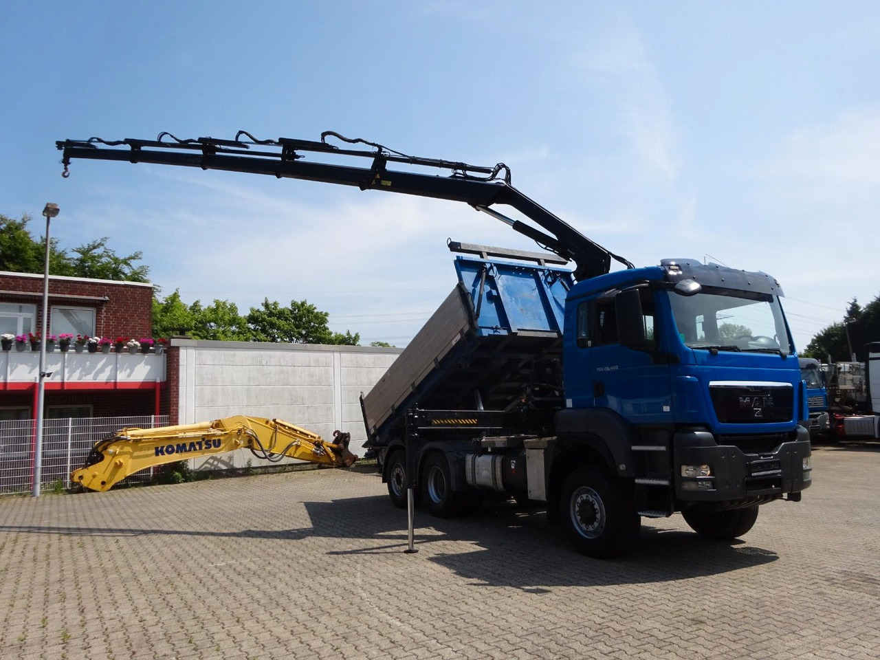 MAN 28.400 TGS 3Skipper+HIAB 166 E-4 HIPRPO 6x4-4 - Самосвал камион, Камион с кран: снимка 4 MAN 28.400 TGS 3Skipper+HIAB 166 E-4 HIPRPO 6x4-4 - Самосвал камион, Камион с кран: снимка 4