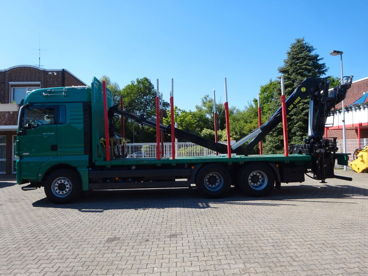 MAN 33.560 TGX mit TAJFUN L150Z Holzladekran 6x4 - Камион за дърва, Камион с кран: снимка 3 MAN 33.560 TGX mit TAJFUN L150Z Holzladekran 6x4 - Камион за дърва, Камион с кран: снимка 3