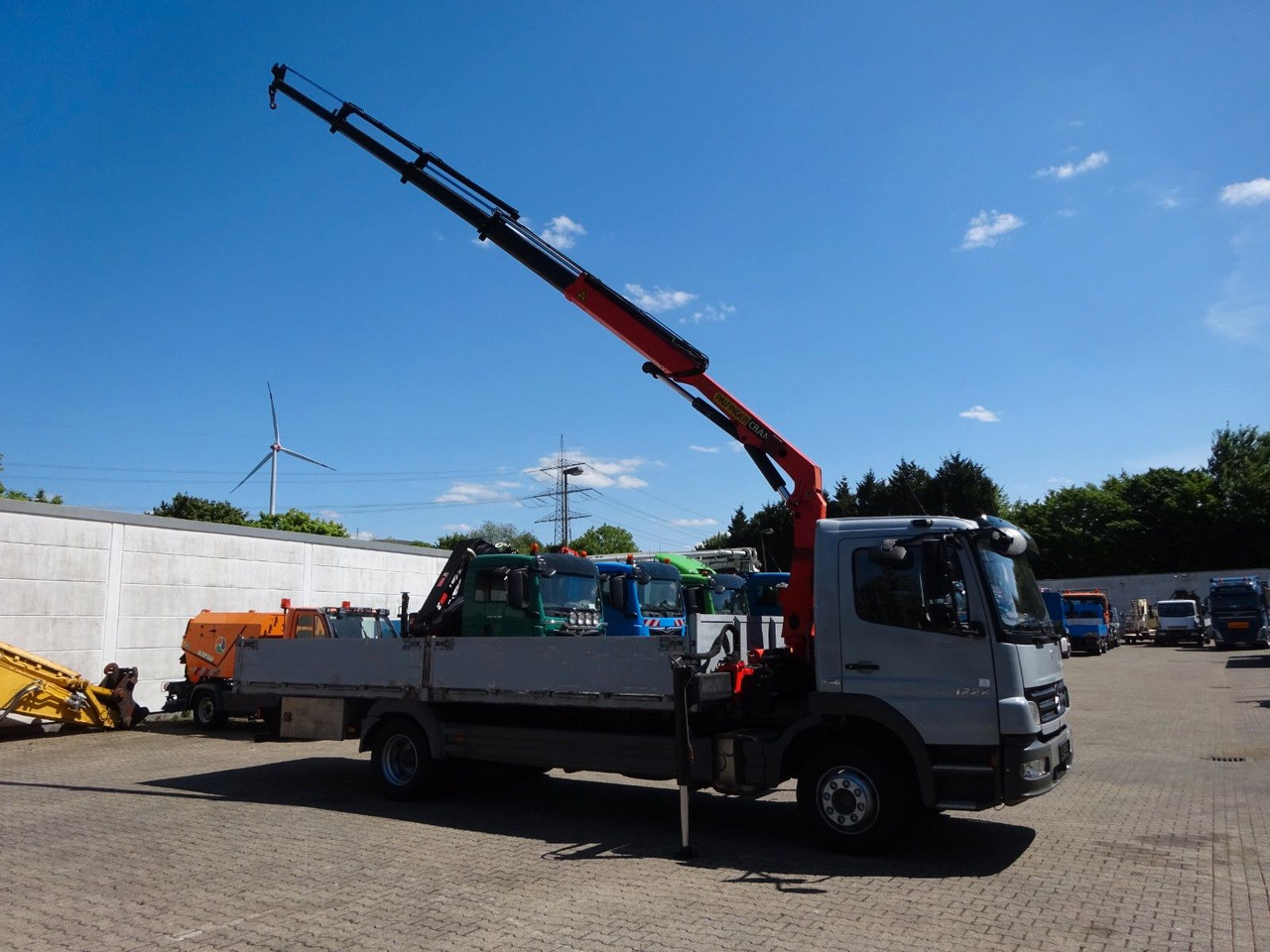 Mercedes-Benz 1222 Atego mit Palfinger PK8501 Kran 4x2 - Бордови камион, Камион с кран: снимка 4 Mercedes-Benz 1222 Atego mit Palfinger PK8501 Kran 4x2 - Бордови камион, Камион с кран: снимка 4