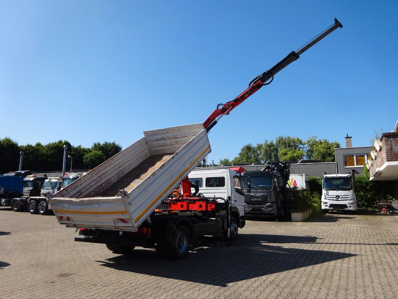 Mercedes-Benz 1224 Atego MEILLER 3Skipper + PK 8500 Kran - Самосвал камион, Камион с кран: снимка 5 Mercedes-Benz 1224 Atego MEILLER 3Skipper + PK 8500 Kran - Самосвал камион, Камион с кран: снимка 5