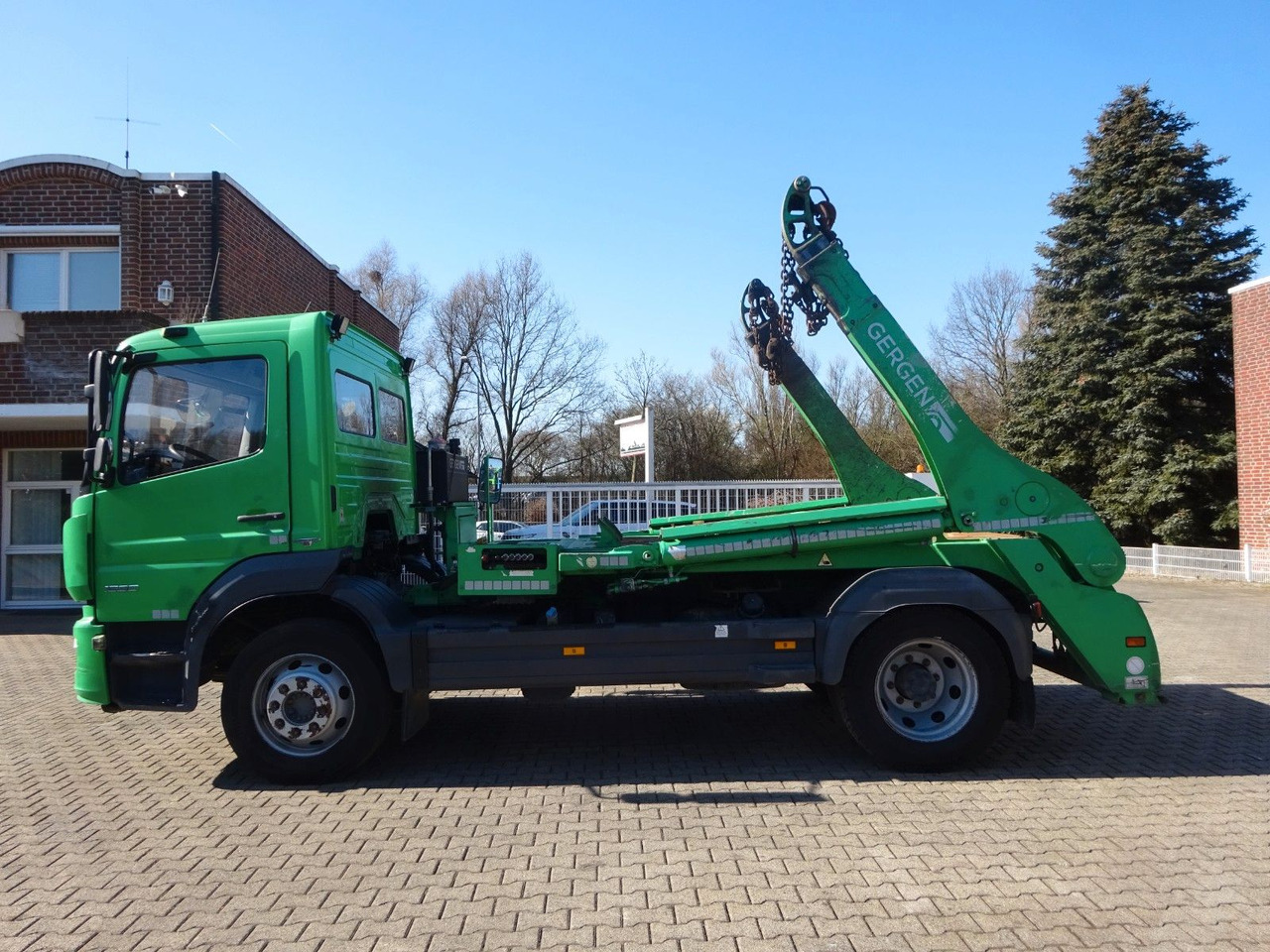 Mercedes-Benz 1530 Atego Gergen Absetzkipper 4x2 - Самосвал камион: снимка 2 Mercedes-Benz 1530 Atego Gergen Absetzkipper 4x2 - Самосвал камион: снимка 2