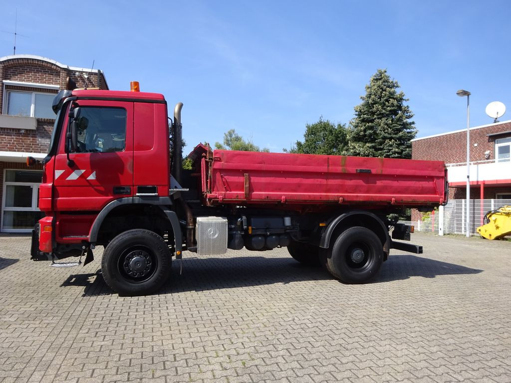 Mercedes-Benz 1832 Actros MEILLER 3Skipper4x4 mit Schneeplatte Mercedes-Benz 1832 Actros MEILLER 3Skipper4x4 mit Schneeplatte - Самосвал камион: снимка 2 Mercedes-Benz 1832 Actros MEILLER 3Skipper4x4 mit Schneeplatte Mercedes-Benz 1832 Actros MEILLER 3Skipper4x4 mit Schneeplatte - Самосвал камион: снимка 2