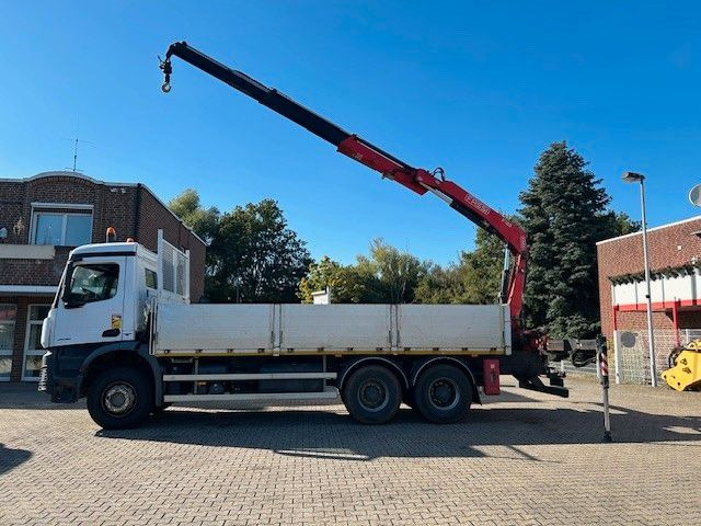 Mercedes-Benz 2636 Pritsche + Fassi F135 Kran 6x4 Blatt-Blatt - Камион с кран: снимка 1 Mercedes-Benz 2636 Pritsche + Fassi F135 Kran 6x4 Blatt-Blatt - Камион с кран: снимка 1