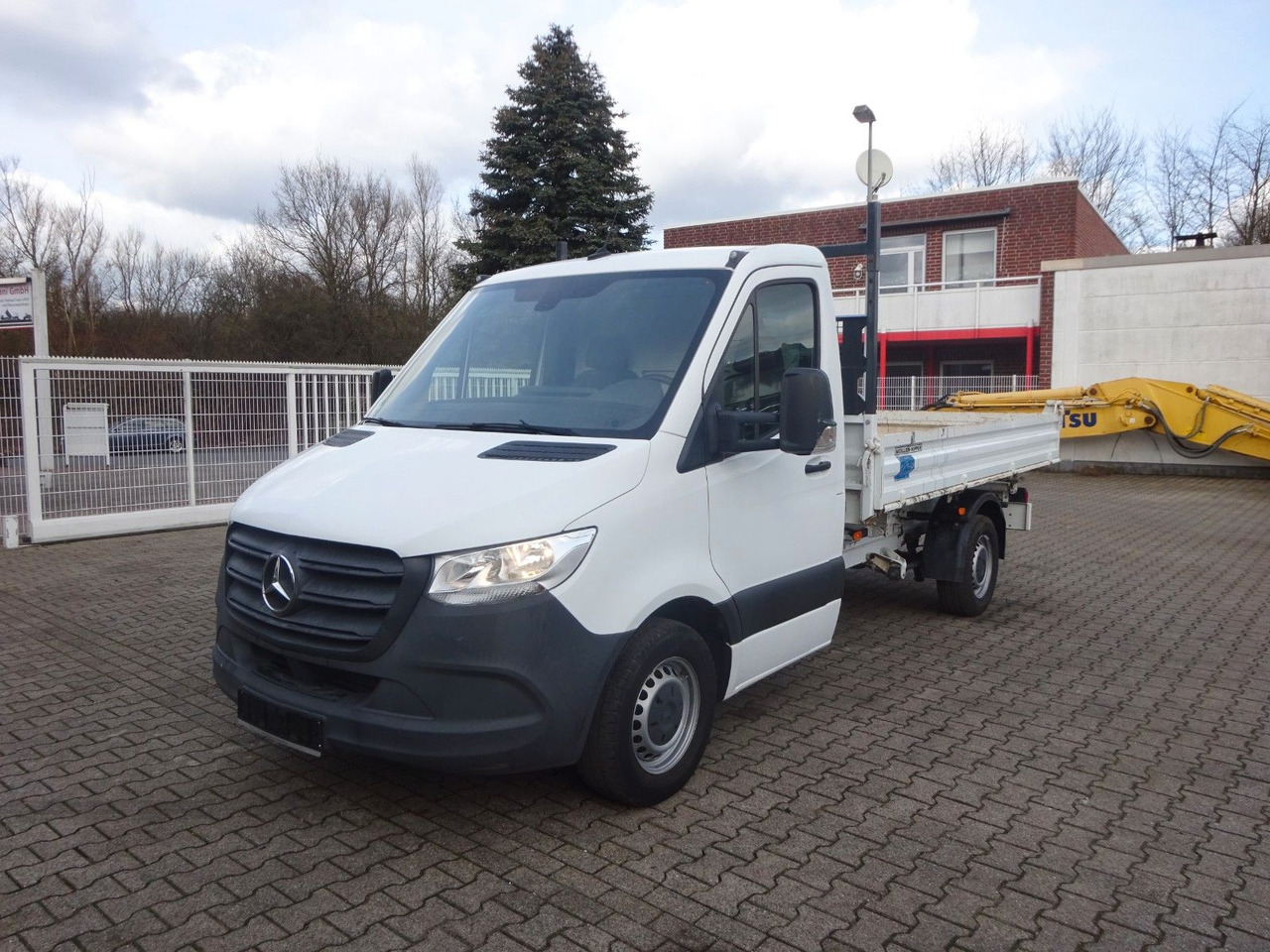 Mercedes-Benz 314 CDI Sprinter MEILLER 3Skipper 4x2 - Бус самосвал: снимка 4 Mercedes-Benz 314 CDI Sprinter MEILLER 3Skipper 4x2 - Бус самосвал: снимка 4