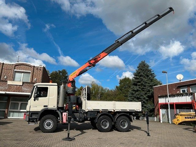 Mercedes-Benz 3344 Actros Pritsche + PK 34002 6x6 - Камион с кран: снимка 1 Mercedes-Benz 3344 Actros Pritsche + PK 34002 6x6 - Камион с кран: снимка 1