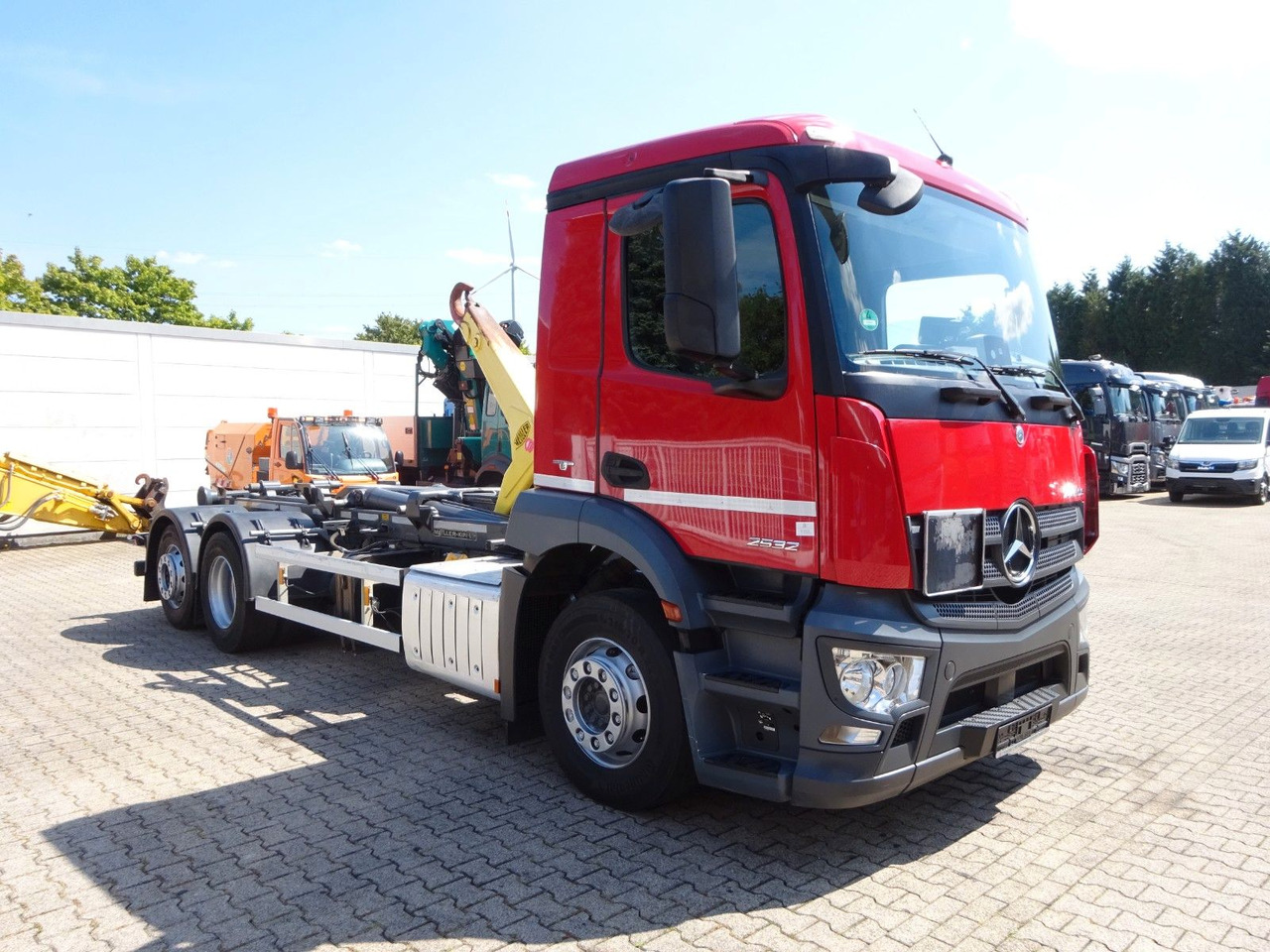 Мултилифт с кука камион Mercedes-Benz Antos 2532 MEILLER Abroller Lift+Lenkachse 6x2: снимка 13