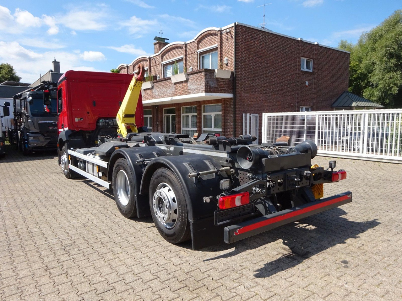 Мултилифт с кука камион Mercedes-Benz Antos 2532 MEILLER Abroller Lift+Lenkachse 6x2: снимка 8