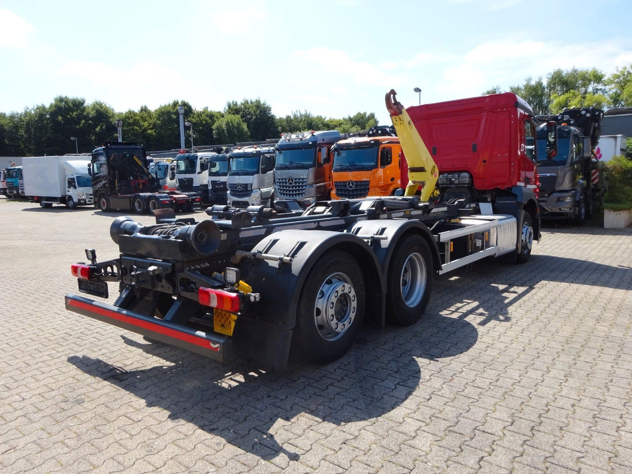 Мултилифт с кука камион Mercedes-Benz Antos 2532 MEILLER Abroller Lift+Lenkachse 6x2: снимка 11