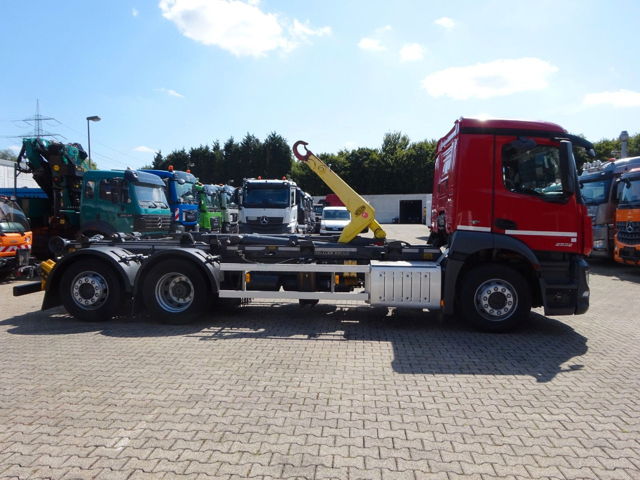 Мултилифт с кука камион Mercedes-Benz Antos 2532 MEILLER Abroller Lift+Lenkachse 6x2: снимка 12