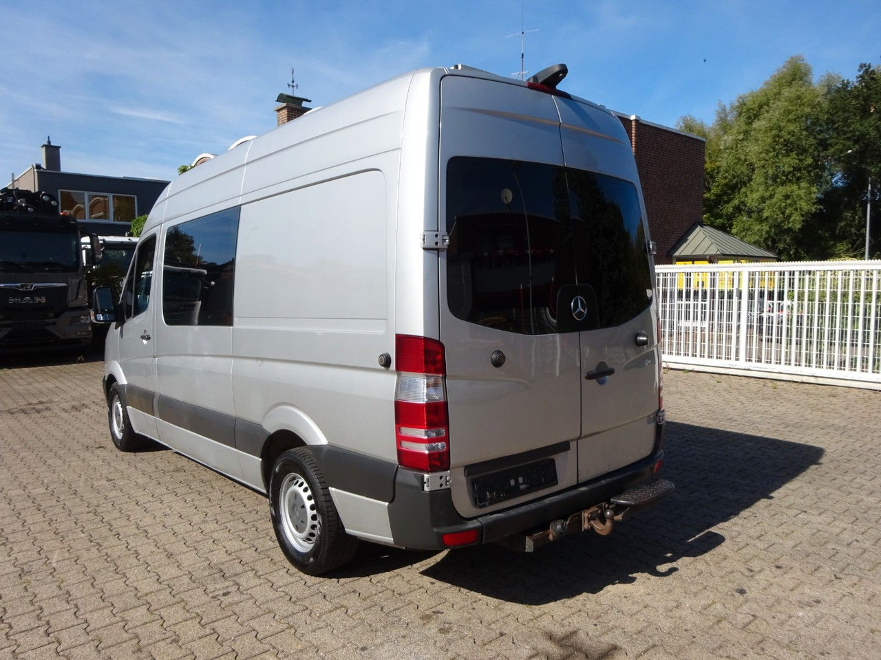 Mercedes-Benz Sprinter 316CDI Mixto 4x2 - Товарен бус: снимка 4 Mercedes-Benz Sprinter 316CDI Mixto 4x2 - Товарен бус: снимка 4