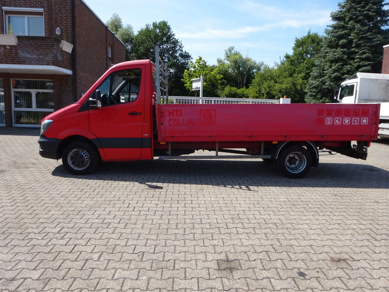 Mercedes-Benz Sprinter Pritsche 519CDI Bluetec 4x2 - Бордови бус: снимка 3 Mercedes-Benz Sprinter Pritsche 519CDI Bluetec 4x2 - Бордови бус: снимка 3