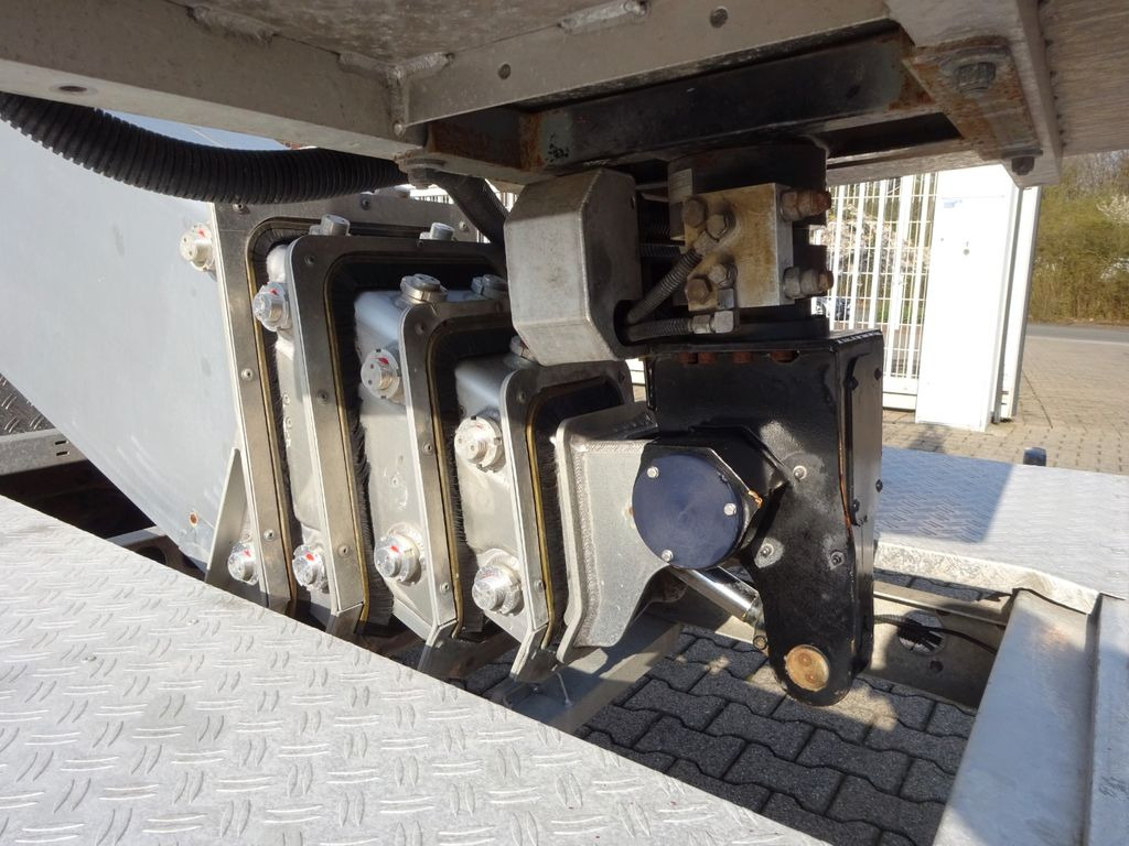 Автовишка, Лекотоварен автомобил Nissan CABSTAR 35.13 PALFINGER Steiger P260B 26 Meter: снимка 10