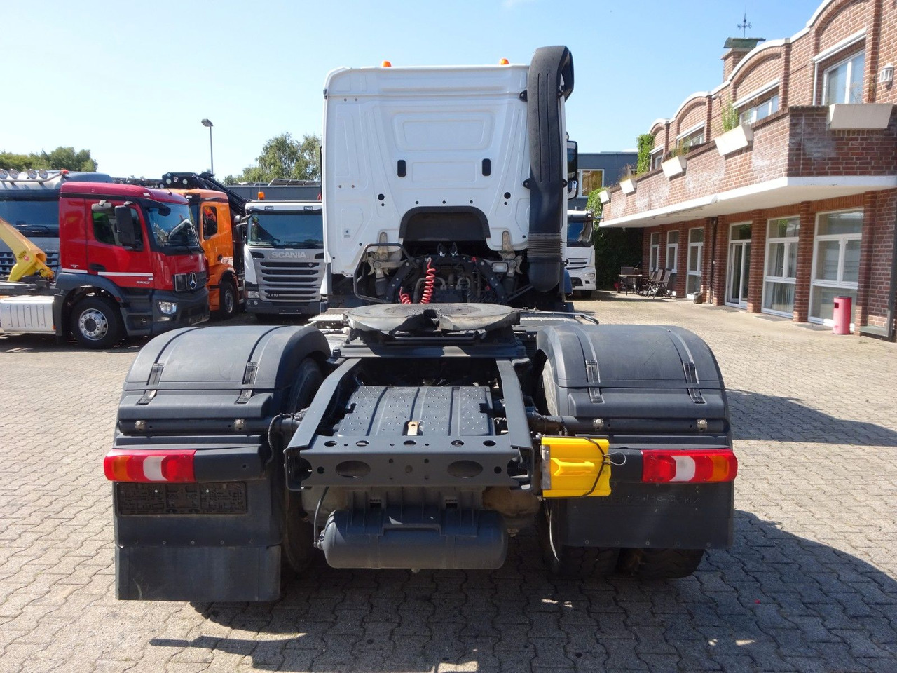 Mercedes-Benz 1846 Actros SZM HAD ALLRAD - Влекач: снимка 5 Mercedes-Benz 1846 Actros SZM HAD ALLRAD - Влекач: снимка 5