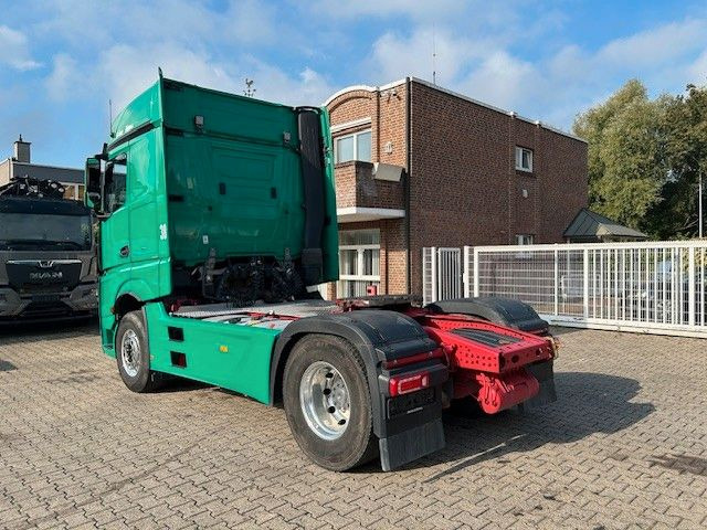 Mercedes-Benz 1851 Actros SZM mit Kipper-Pumpe 4x2 - Влекач: снимка 4 Mercedes-Benz 1851 Actros SZM mit Kipper-Pumpe 4x2 - Влекач: снимка 4
