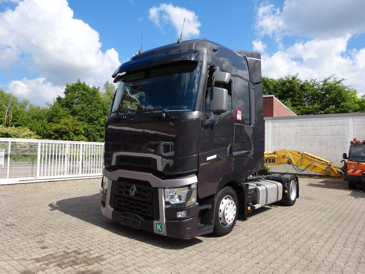 Renault T 520 Komfort SZM 4x2 - Влекач: снимка 2 Renault T 520 Komfort SZM 4x2 - Влекач: снимка 2