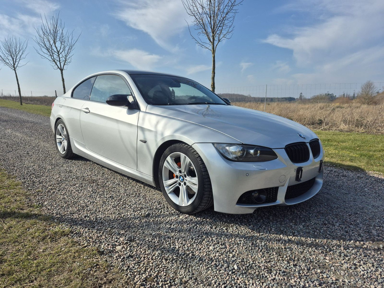 BMW 320 Baureihe 3 Coupe NEU motor 3.0 diesel *360KM - Лек автомобил: снимка 1 BMW 320 Baureihe 3 Coupe NEU motor 3.0 diesel *360KM - Лек автомобил: снимка 1
