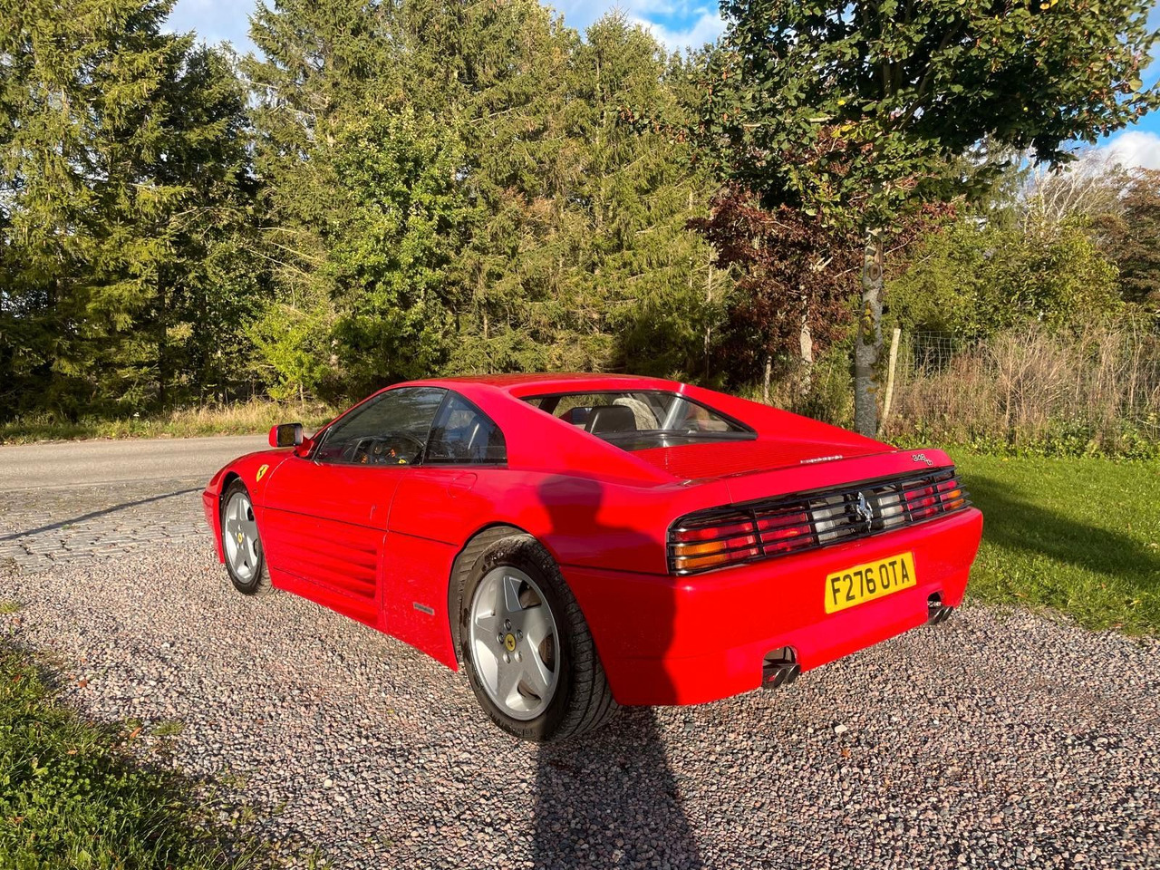 Ferrari 348 TB - Купе: снимка 3 Ferrari 348 TB - Купе: снимка 3