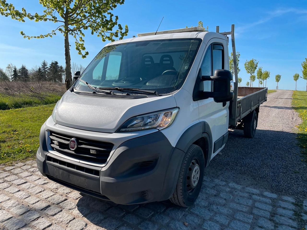 Fiat 2.3 MJT 150 Chassis Automatic * NUR 150000km - Бордови бус: снимка 1 Fiat 2.3 MJT 150 Chassis Automatic * NUR 150000km - Бордови бус: снимка 1