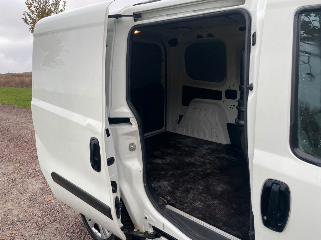 Лизинг на Fiat Doblò Basis Kasten  Fiat Doblò Basis Kasten: снимка 16