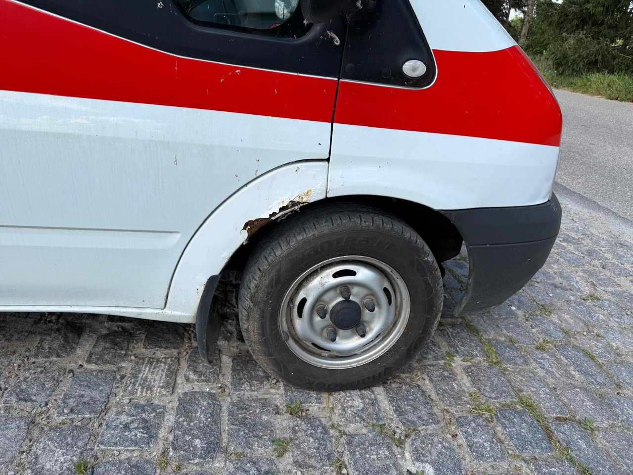 Ford Transit Kombi FT 300 K *1 600 € netto - Пътнически бус: снимка 5 Ford Transit Kombi FT 300 K *1 600 € netto - Пътнически бус: снимка 5