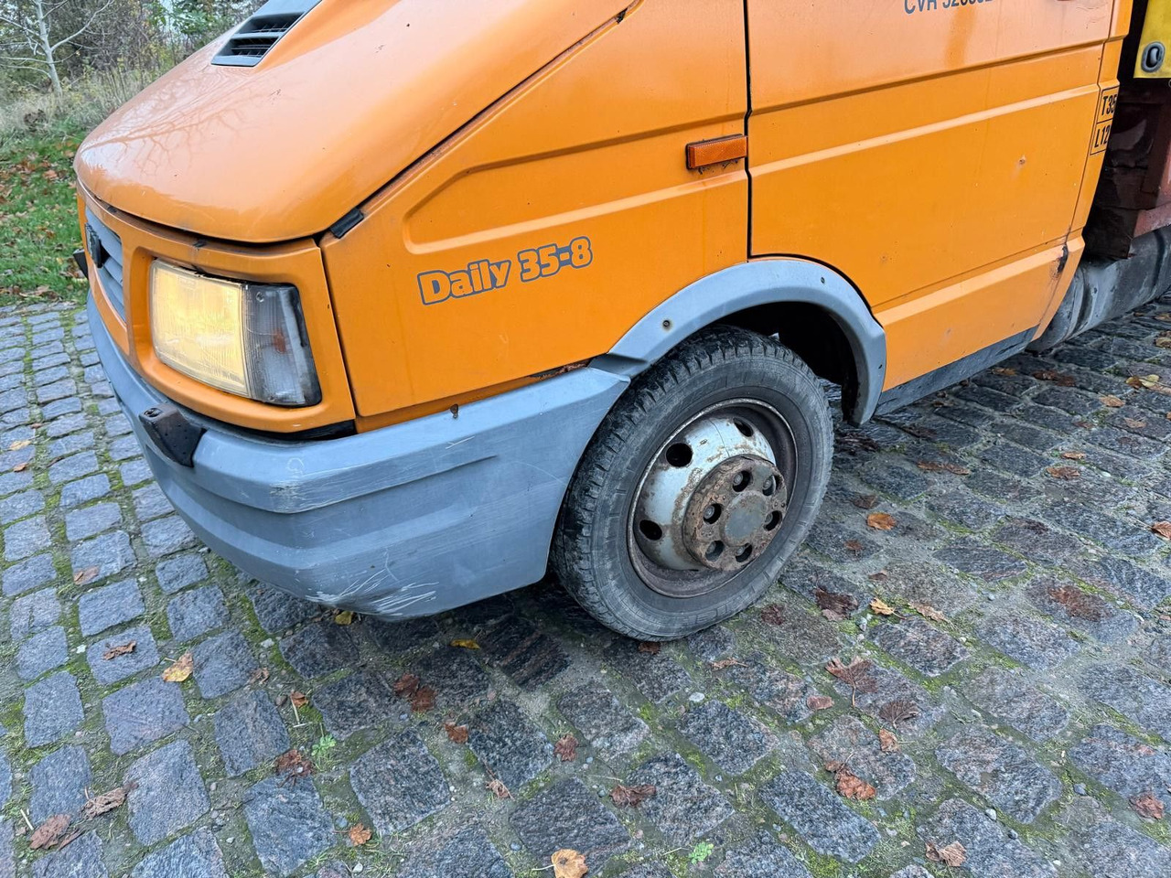 Iveco 35-8 pritche +plane *nur 1 990 € - Брезентов бус: снимка 4 Iveco 35-8 pritche +plane *nur 1 990 € - Брезентов бус: снимка 4