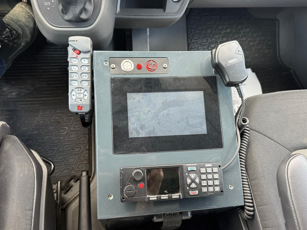 Лизинг на MAN TGE 4.180 Ambulance * 33 400 € netto MAN TGE 4.180 Ambulance * 33 400 € netto: снимка 21 Лизинг на MAN TGE 4.180 Ambulance * 33 400 € netto MAN TGE 4.180 Ambulance * 33 400 € netto: снимка 21