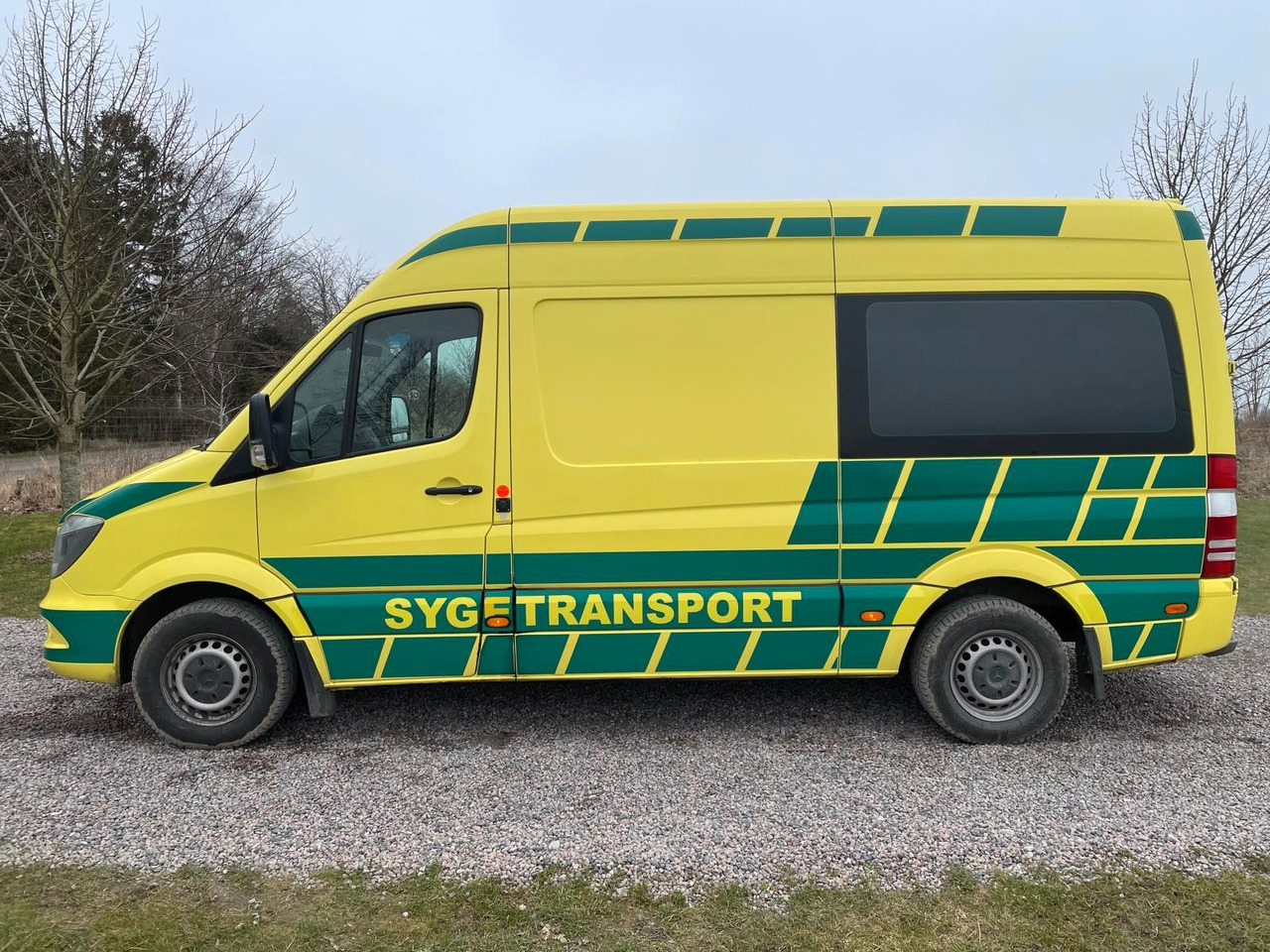 Mercedes-Benz Sprinter II Kasten 316 CDI Ambulance * - Линейка: снимка 2 Mercedes-Benz Sprinter II Kasten 316 CDI Ambulance * - Линейка: снимка 2