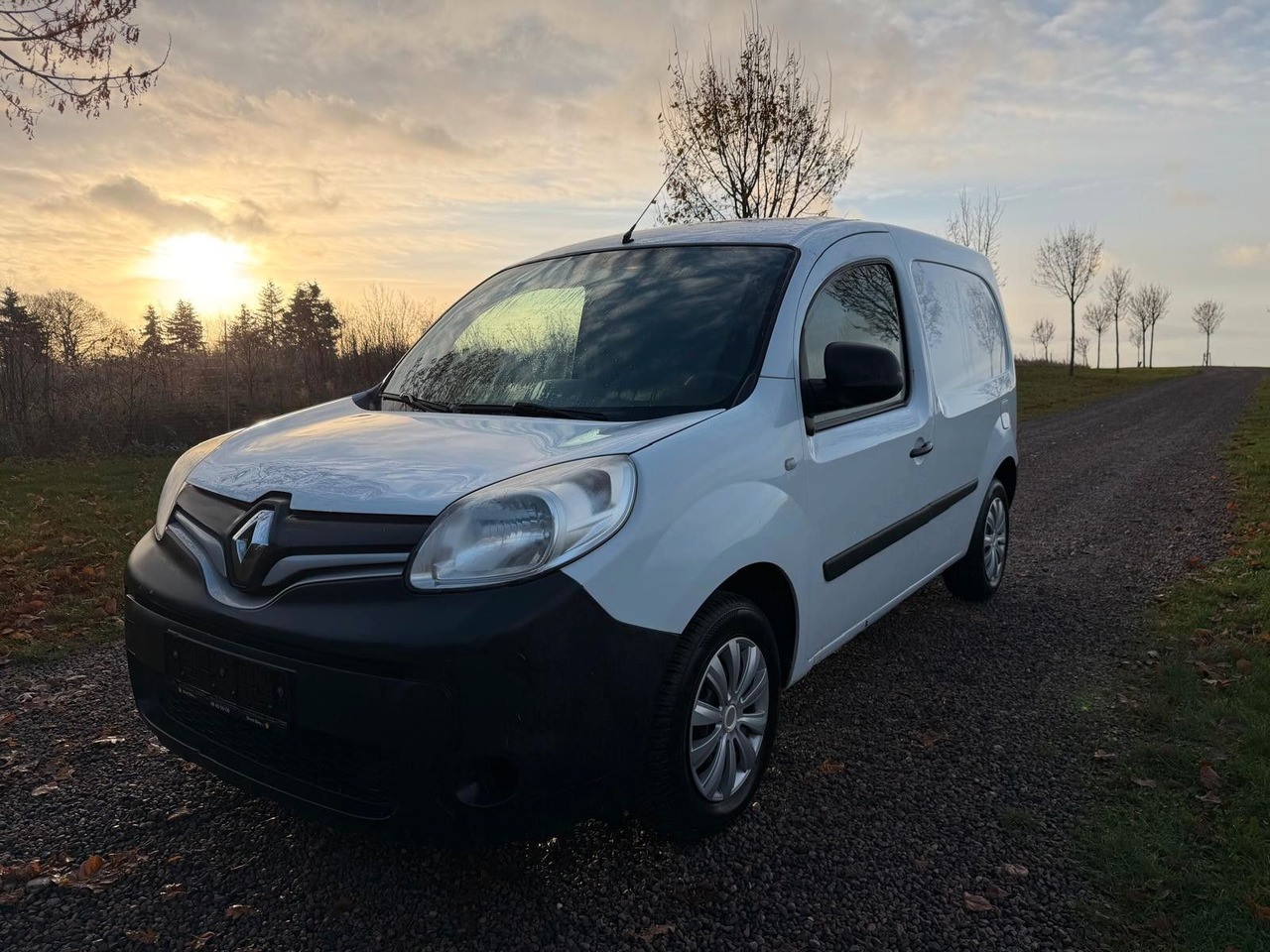 Renault Kangoo Rapid Basis - Пътнически бус: снимка 3 Renault Kangoo Rapid Basis - Пътнически бус: снимка 3