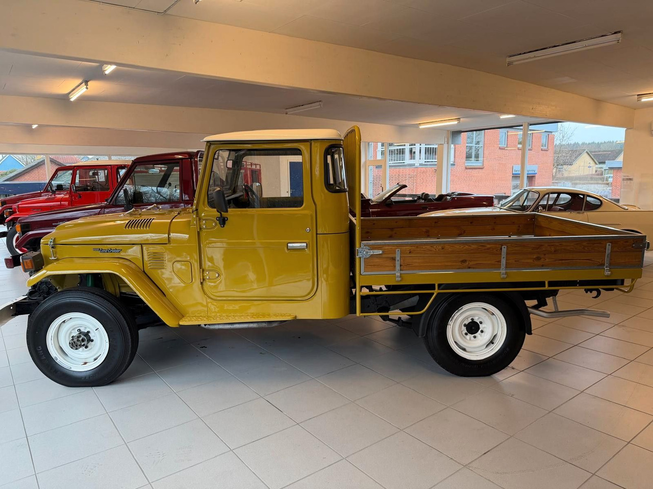 Toyota Land Cruiser HJ45 *Restored* - Бордови бус: снимка 5 Toyota Land Cruiser HJ45 *Restored* - Бордови бус: снимка 5