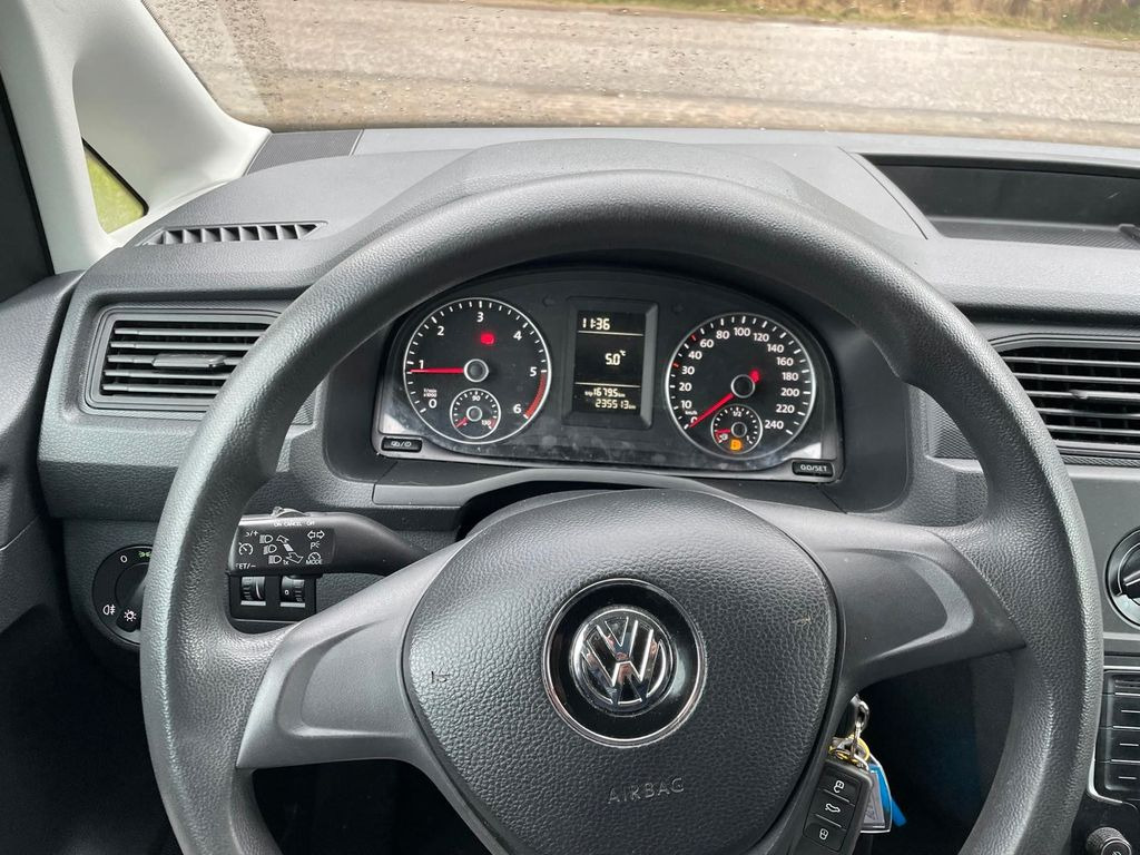 Малък ван Volkswagen Caddy Kasten BlueMotion: снимка 15