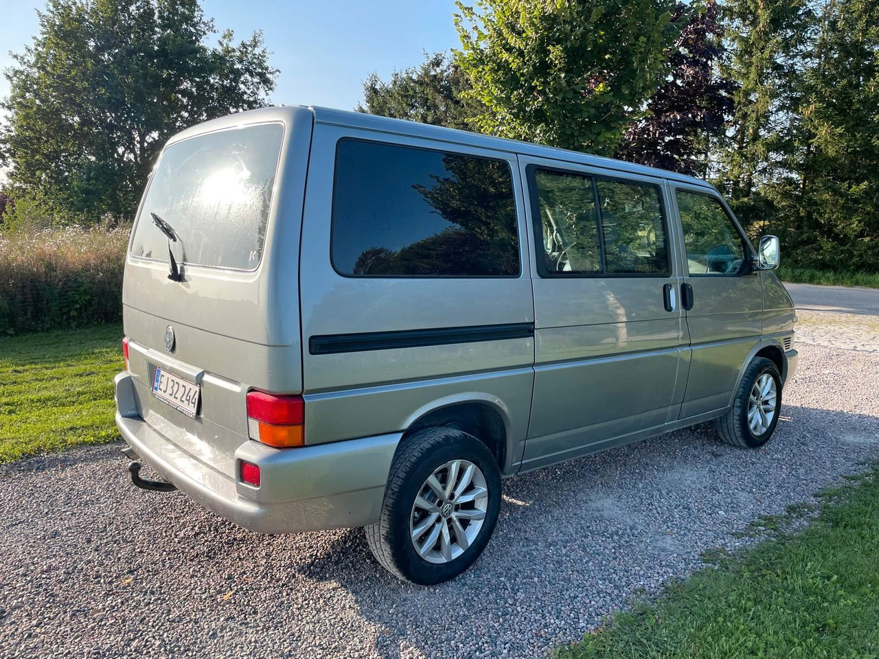 Volkswagen T4 Multivan Bus VR6 *12 000€ - Пътнически бус: снимка 5 Volkswagen T4 Multivan Bus VR6 *12 000€ - Пътнически бус: снимка 5