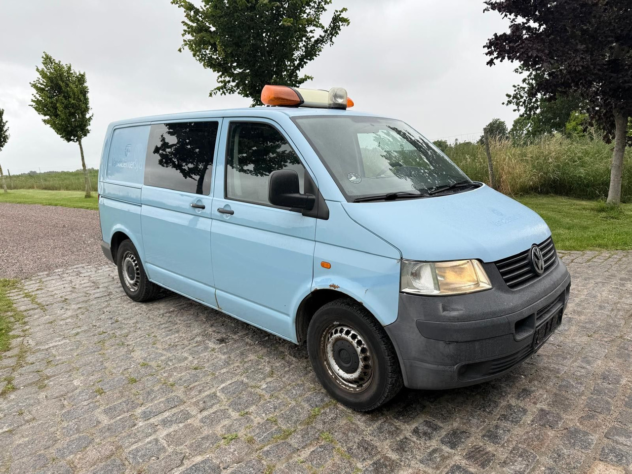 Volkswagen T5 Transporter 2.5 TDI 4Motion *Klima *4x4 - Малък ван: снимка 1 Volkswagen T5 Transporter 2.5 TDI 4Motion *Klima *4x4 - Малък ван: снимка 1