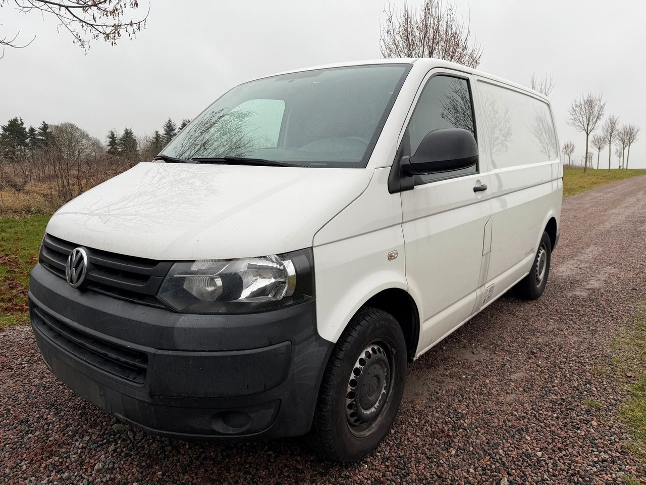 Volkswagen T5 Transporter Kasten-Kombi Kasten - Малък ван: снимка 1 Volkswagen T5 Transporter Kasten-Kombi Kasten - Малък ван: снимка 1
