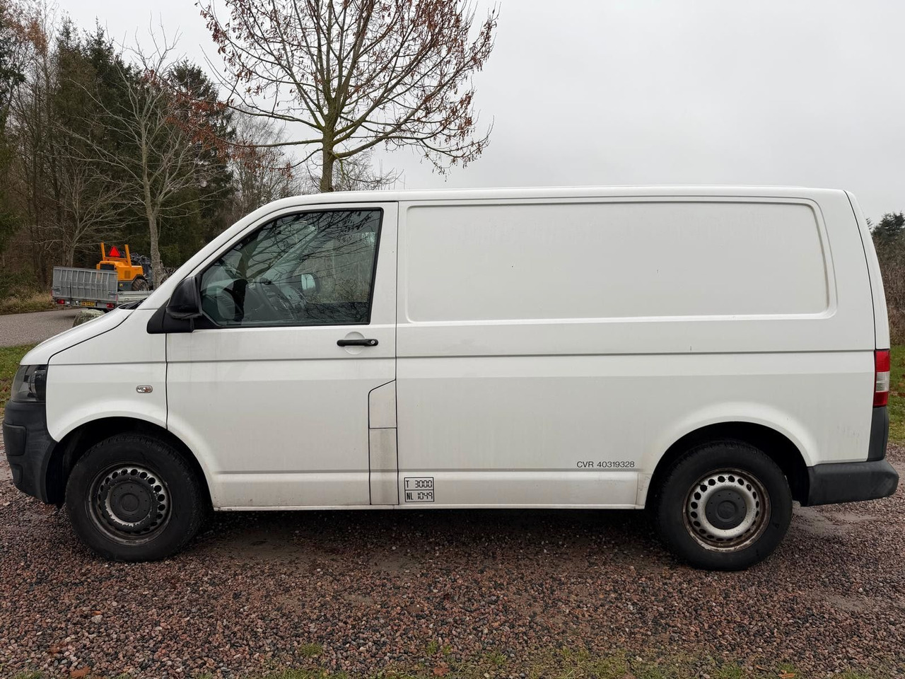 Volkswagen T5 Transporter Kasten-Kombi Kasten - Малък ван: снимка 2 Volkswagen T5 Transporter Kasten-Kombi Kasten - Малък ван: снимка 2