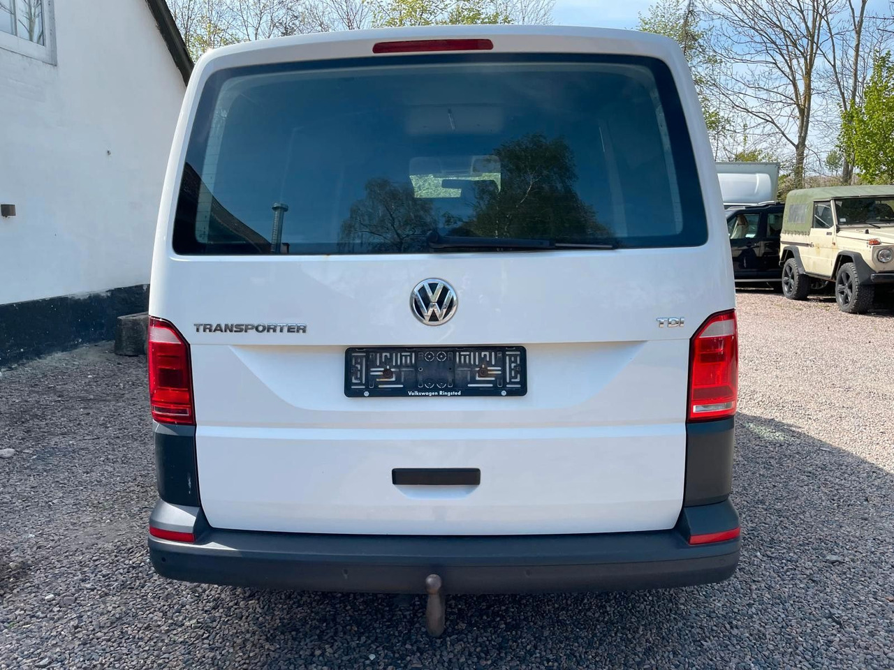 Volkswagen T6 Transporter 2.0 TDI *Motorschaden *RESERVED - Малък ван: снимка 4 Volkswagen T6 Transporter 2.0 TDI *Motorschaden *RESERVED - Малък ван: снимка 4