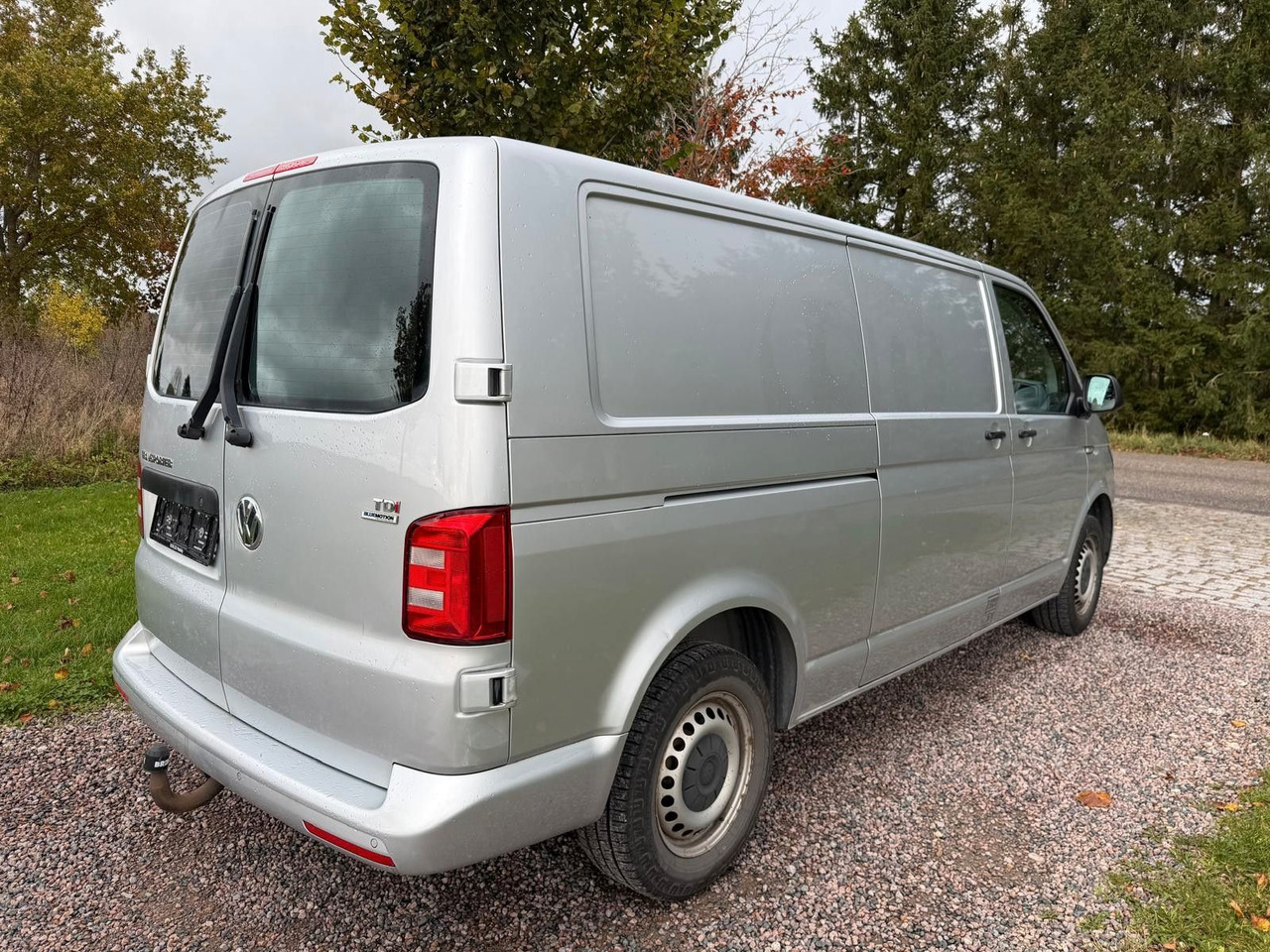 Volkswagen T6 Transporter Kasten lang - Пътнически бус: снимка 4 Volkswagen T6 Transporter Kasten lang - Пътнически бус: снимка 4
