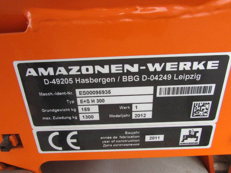 AMAZONEN Werke E+S H 300 - Машина за разпръскване на сол/ Пясък за Строителна техника: снимка 5 AMAZONEN Werke E+S H 300 - Машина за разпръскване на сол/ Пясък за Строителна техника: снимка 5
