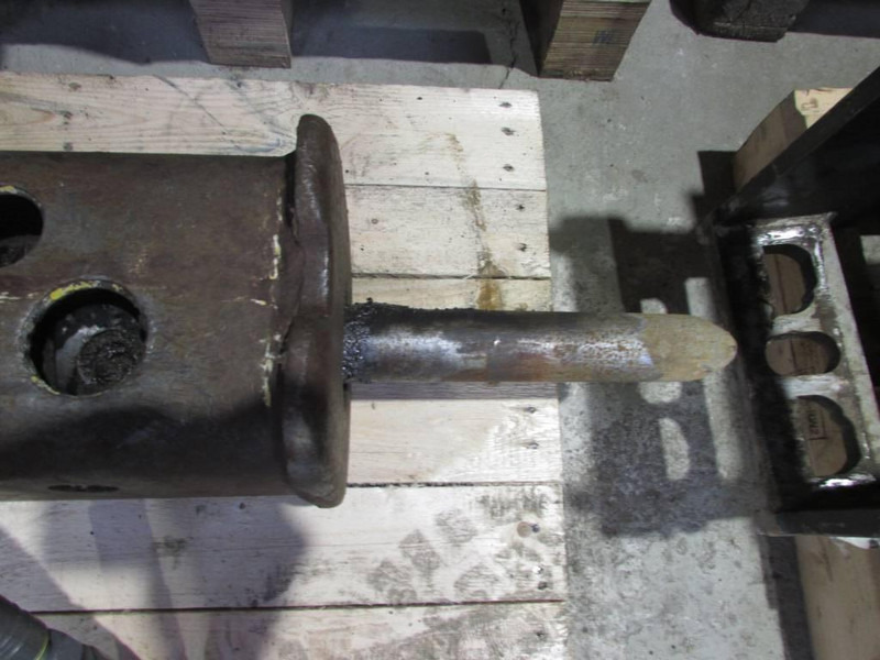 Atlas-Copco EC 40 T Hydraulikhammer 2.100 EUR - Хидравличен чук за Строителна техника: снимка 3 Atlas-Copco EC 40 T Hydraulikhammer 2.100 EUR - Хидравличен чук за Строителна техника: снимка 3